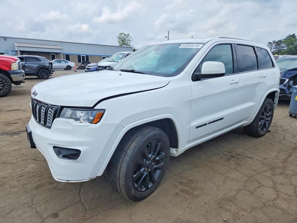 2017 JEEP GRAND CHEROKEE LAREDO - 1