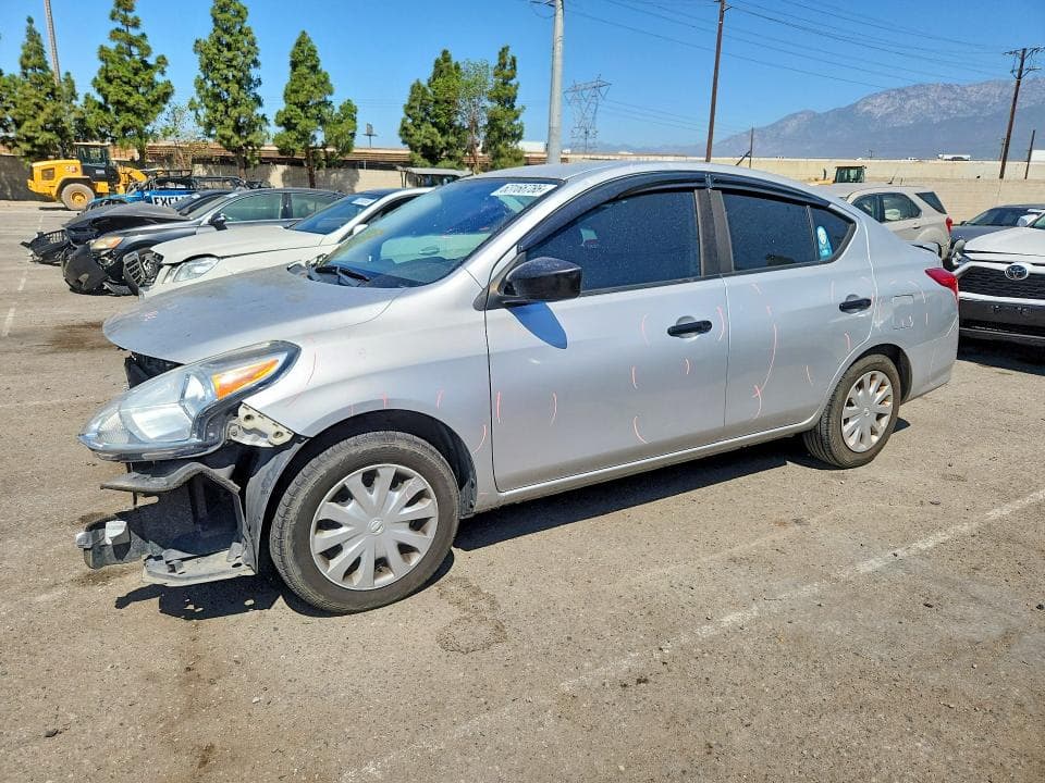 2017 NISSAN VERSA 1.6 SV - 1