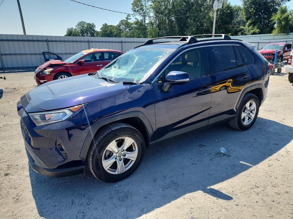 2020 TOYOTA RAV4 XLE - 1