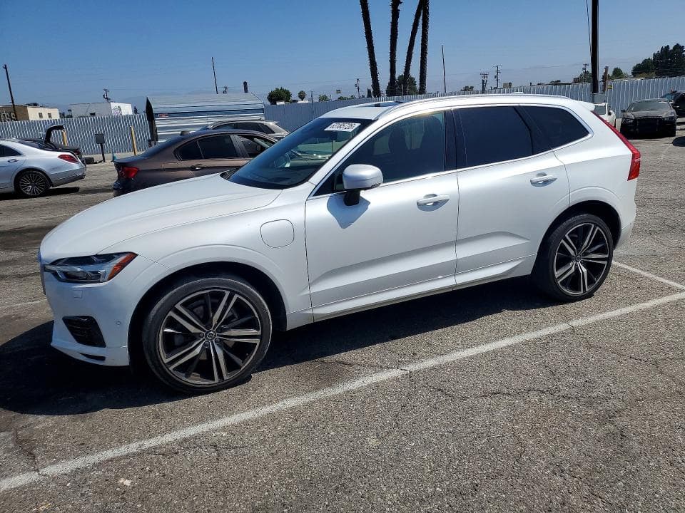 2019 VOLVO XC60 T8 R-DESIGN - 1