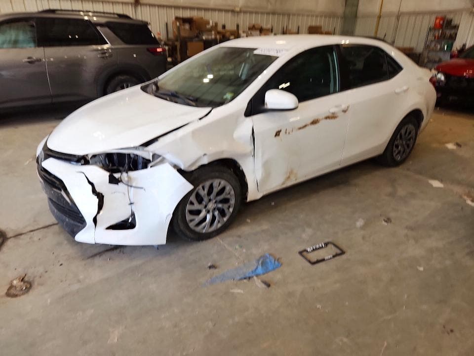 2017 TOYOTA COROLLA LE - 1