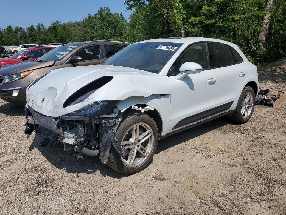2022 PORSCHE MACAN - 1