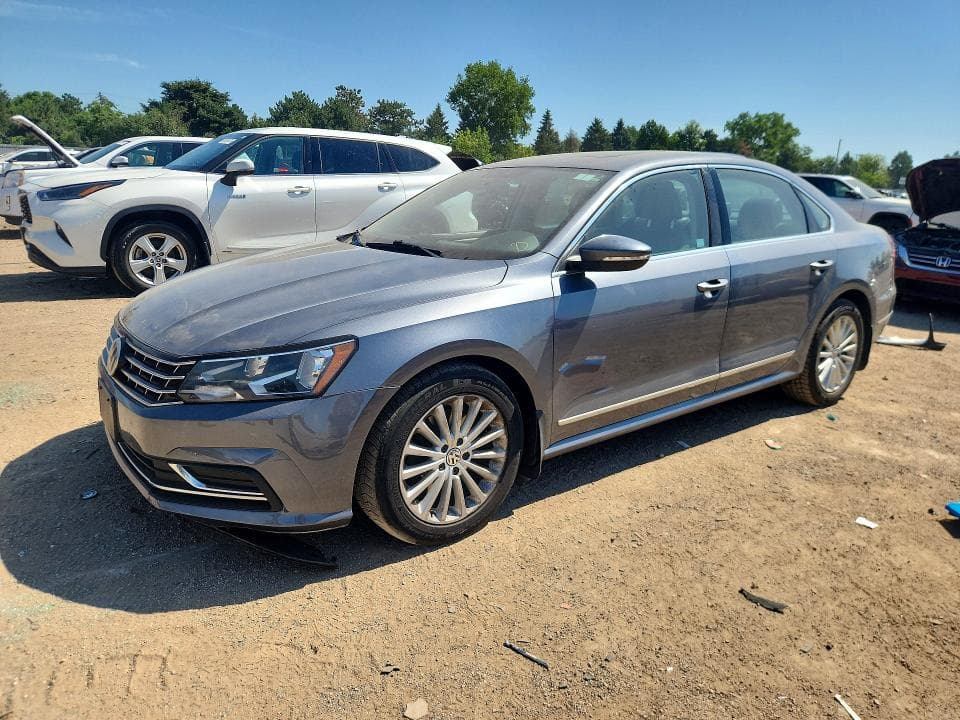 2017 VOLKSWAGEN PASSAT SE - 1