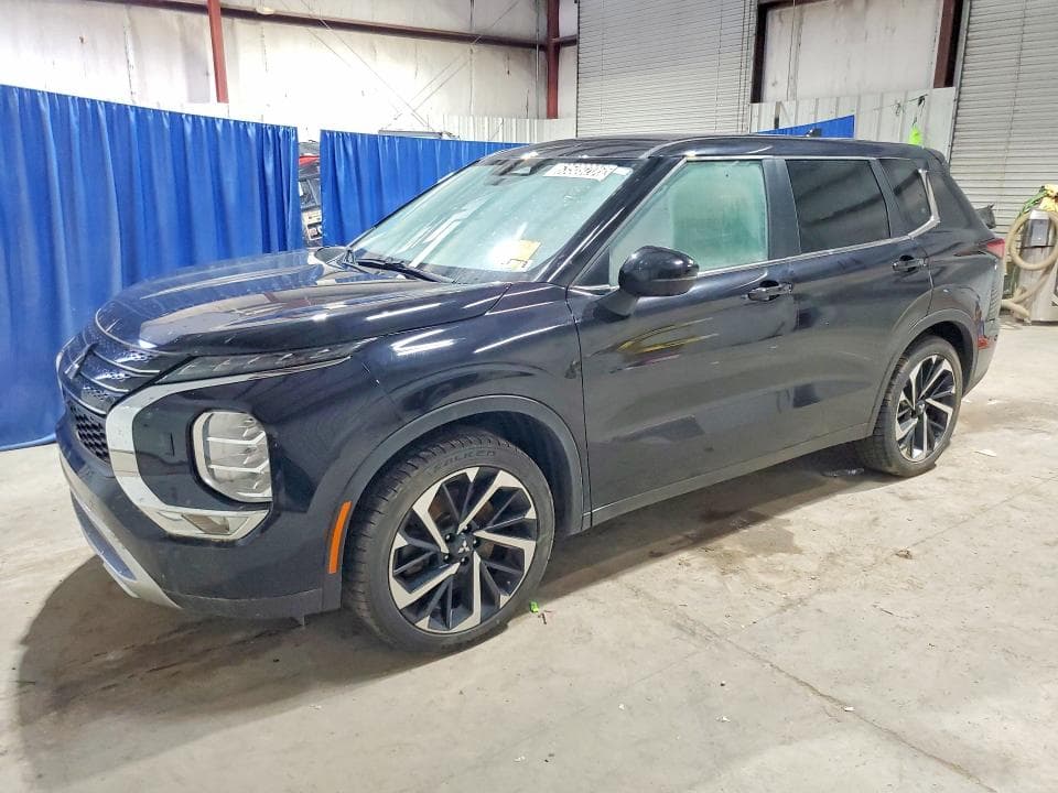 2024 MITSUBISHI OUTLANDER SE - 1