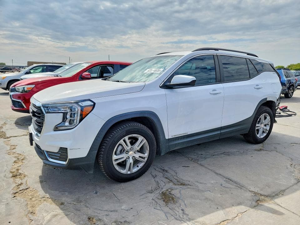 2022 GMC TERRAIN SLE - 1