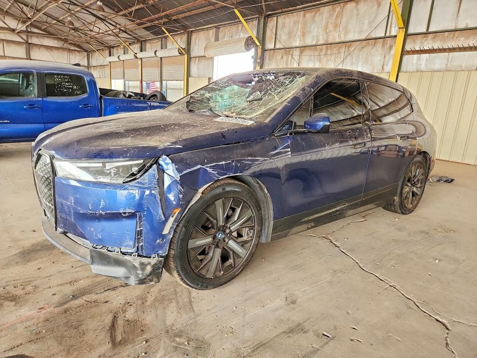 2022 BMW IX XDRIVE50 - 1