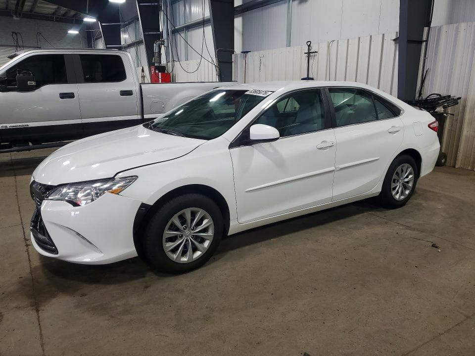 2017 TOYOTA CAMRY LE - 1
