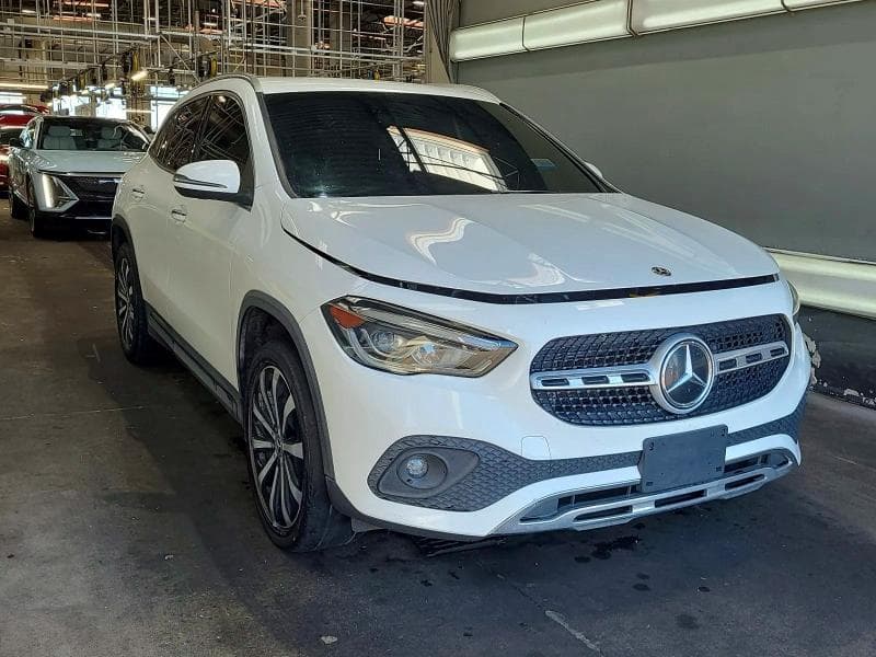 2021 MERCEDES-BENZ GLA 250 - 1