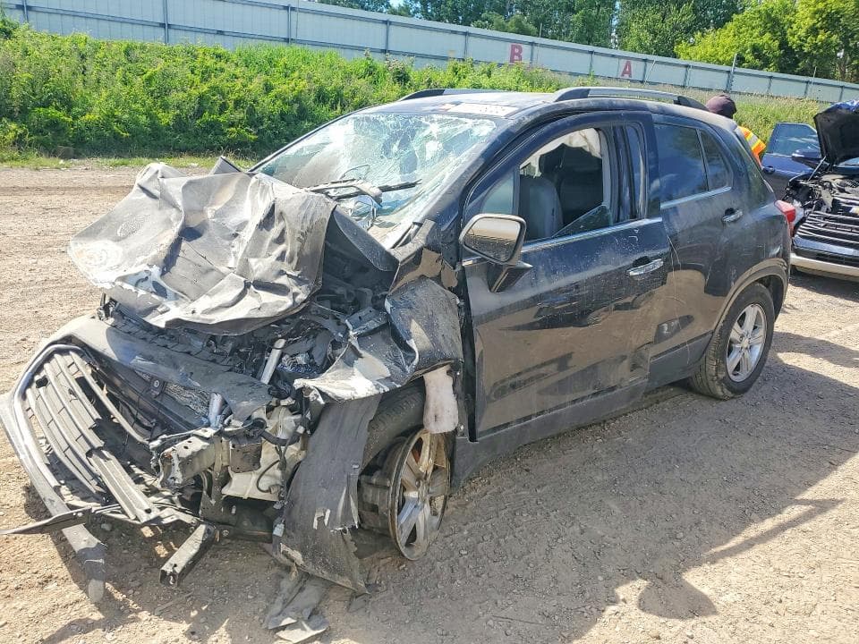 2019 CHEVROLET TRAX - 1