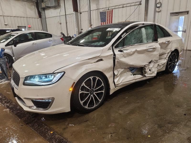 2017 LINCOLN MKZ RESERVE - 1