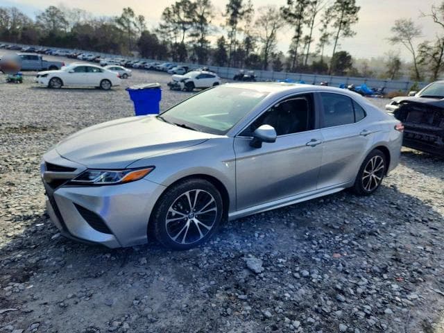 2018 TOYOTA CAMRY L - 1