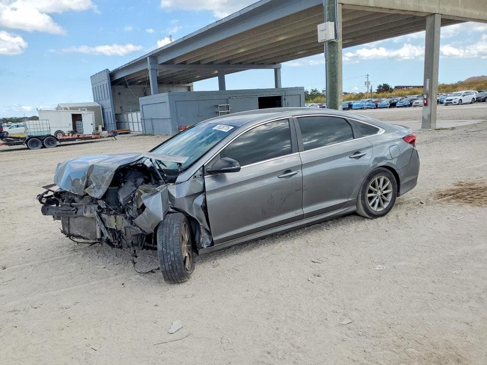 2019 HYUNDAI SONATA SE - 1