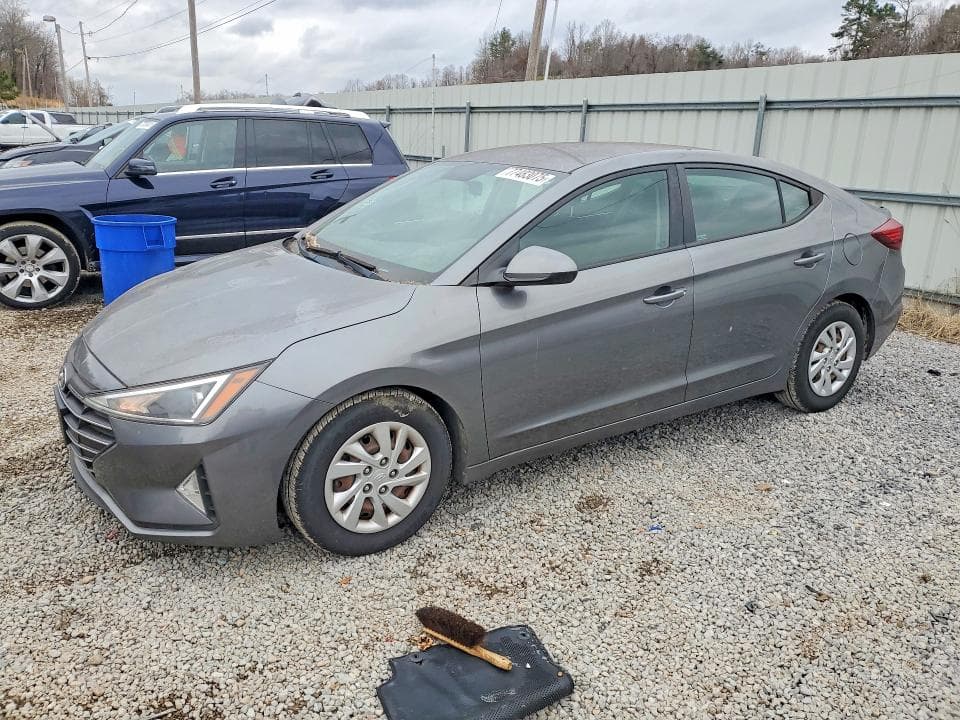 2019 HYUNDAI ELANTRA SE SE - 1