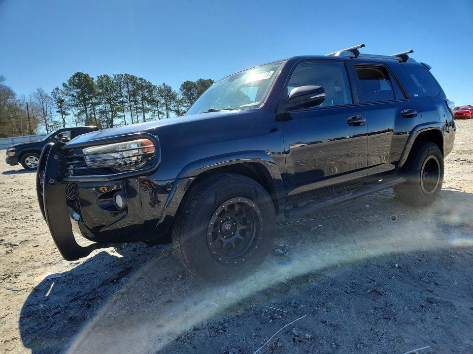 2016 TOYOTA 4RUNNER SR5 - 1