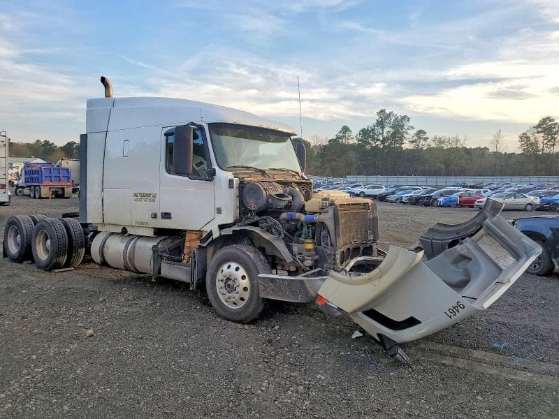 2017 VOLVO VNL SEMI TRUCK - 1