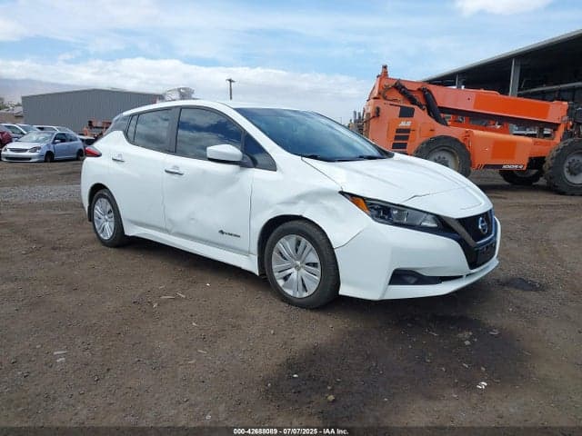 2018 NISSAN LEAF S - 1