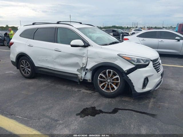 2017 HYUNDAI SANTA FE SE - 1