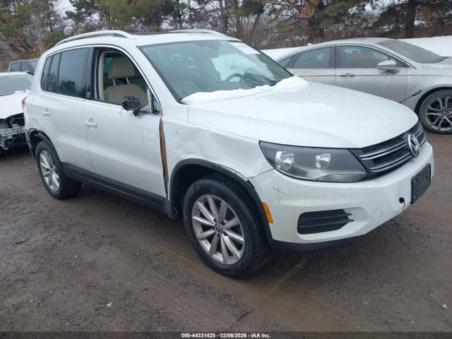 2017 VOLKSWAGEN TIGUAN 2.0T WOLFSBURG EDITION - 1