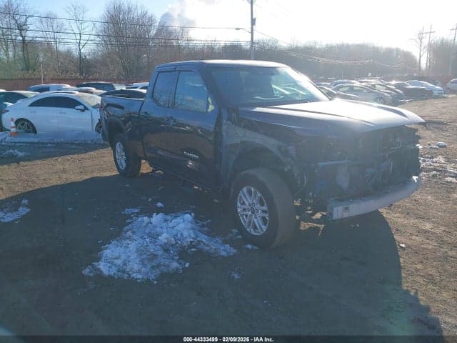 2022 TOYOTA TUNDRA SR5 - 1