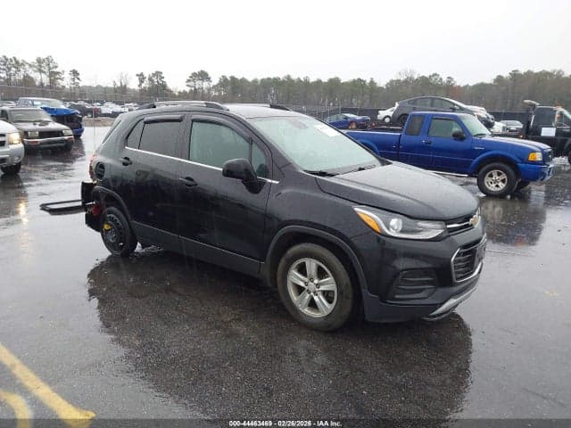 2020 CHEVROLET TRAX FWD LT - 1