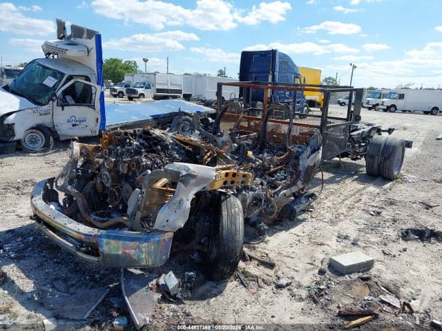 2022 FORD F-550 CHASSIS XL - 1