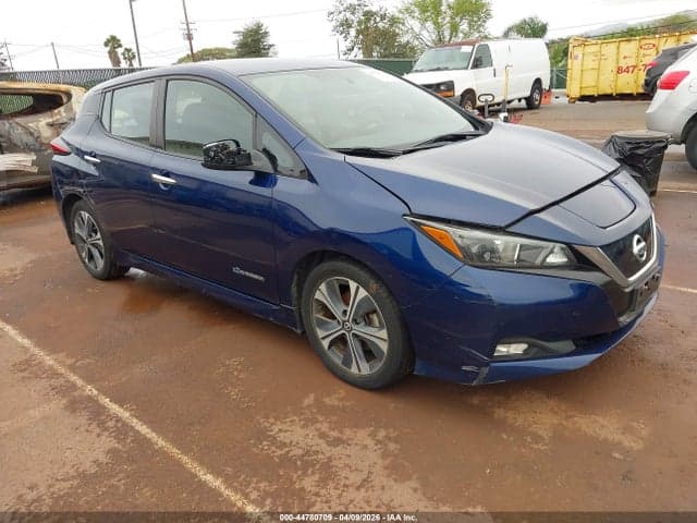 2019 NISSAN LEAF SV - 1