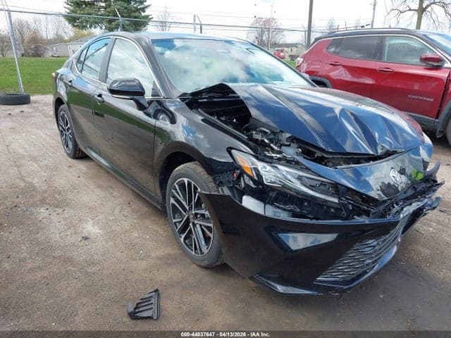 2026 TOYOTA CAMRY XLE - 1