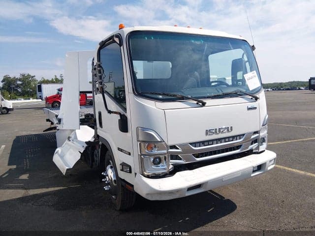 2022 ISUZU NRR