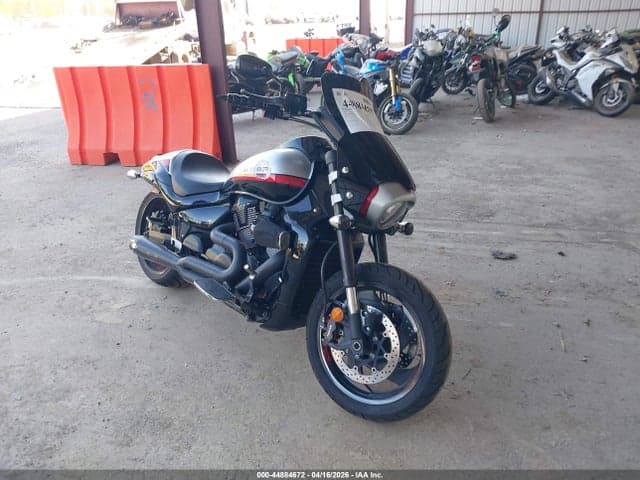 2018 SUZUKI VZR1800 - 1