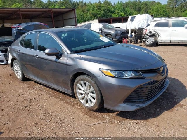2020 TOYOTA CAMRY LE - 1