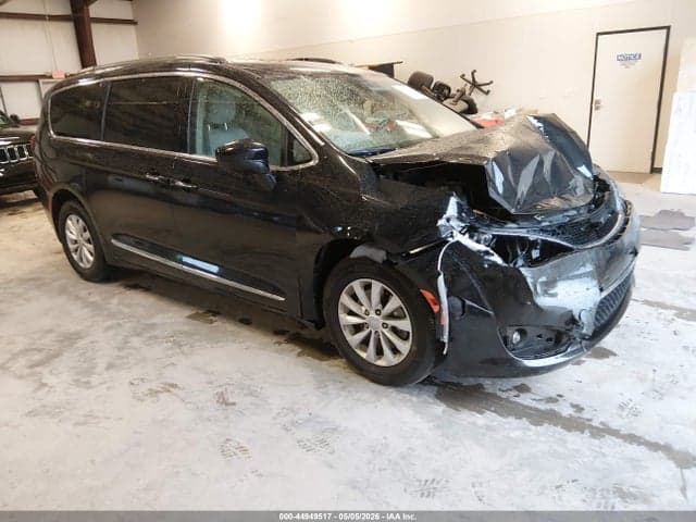 2017 CHRYSLER PACIFICA TOURING-L - 1