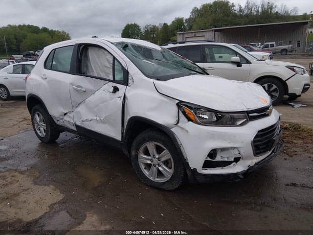 2020 CHEVROLET TRAX AWD LS - 1