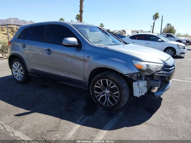 2018 MITSUBISHI OUTLANDER SPORT 2.4 SE - 1