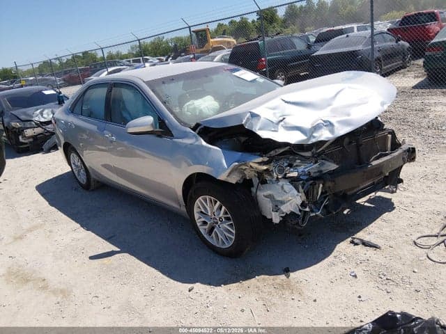2017 TOYOTA CAMRY LE - 1