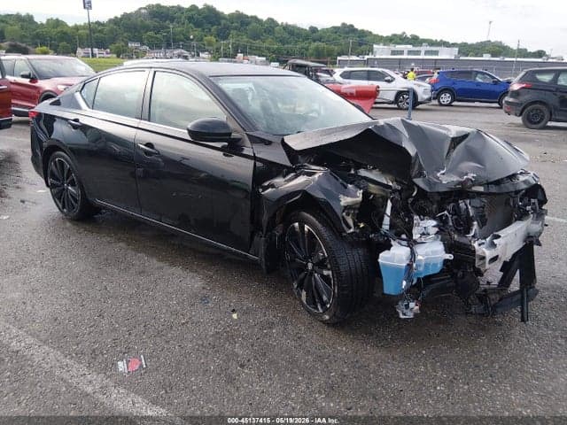 2022 NISSAN ALTIMA SR FWD - 1