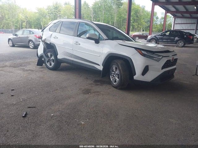 2022 TOYOTA RAV4 XLE - 1