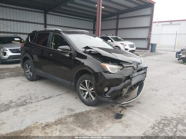 2018 TOYOTA RAV4 XLE - 1