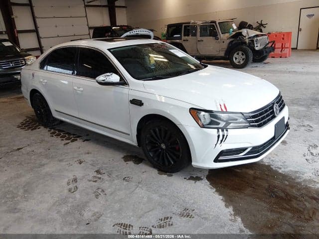 2017 VOLKSWAGEN PASSAT 1.8T SE - 1