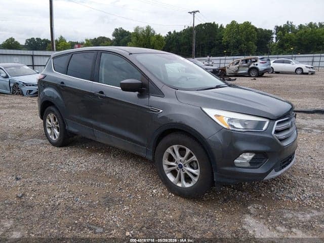 2017 FORD ESCAPE SE - 1