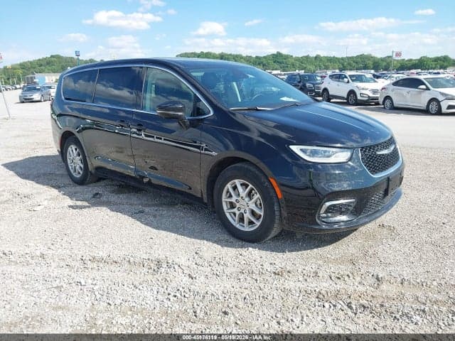 2024 CHRYSLER PACIFICA TOURING - 1