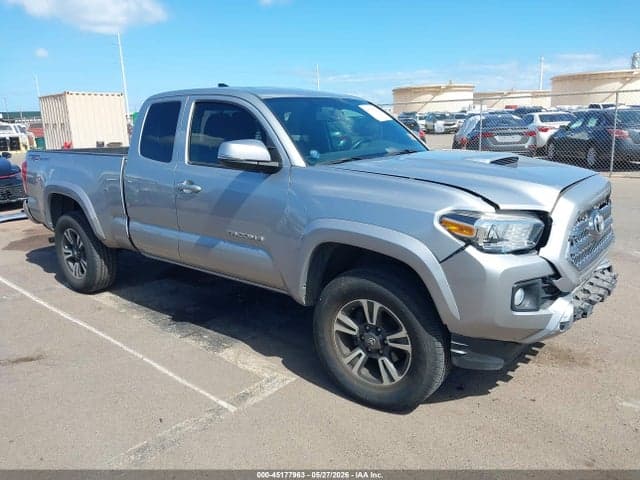 2017 TOYOTA TACOMA TRD SPORT - 1