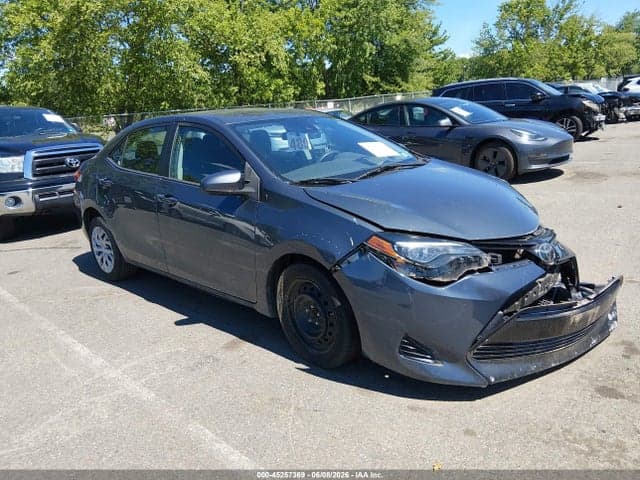 2018 TOYOTA COROLLA LE - 1