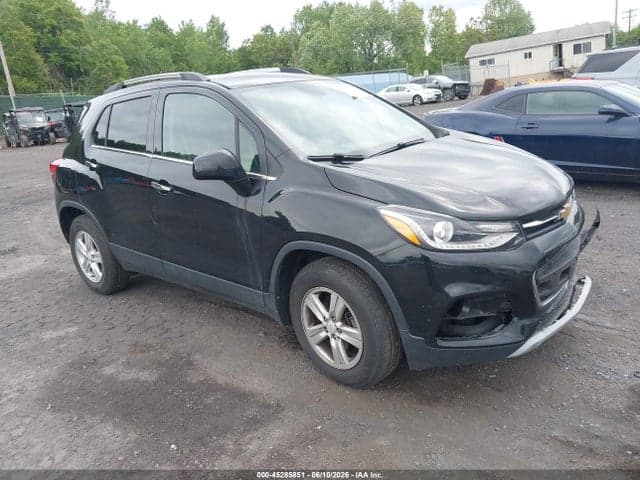 2020 CHEVROLET TRAX FWD LT - 1