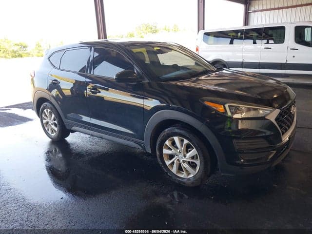 2020 HYUNDAI TUCSON SE - 1