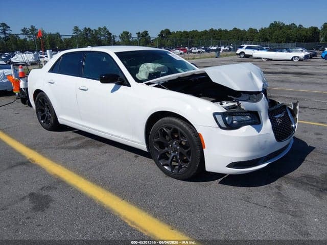 2020 CHRYSLER 300 TOURING - 1