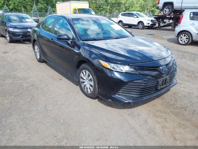 2018 TOYOTA CAMRY HYBRID LE - 1