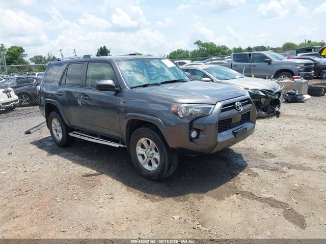 2020 TOYOTA 4RUNNER SR5 - 1