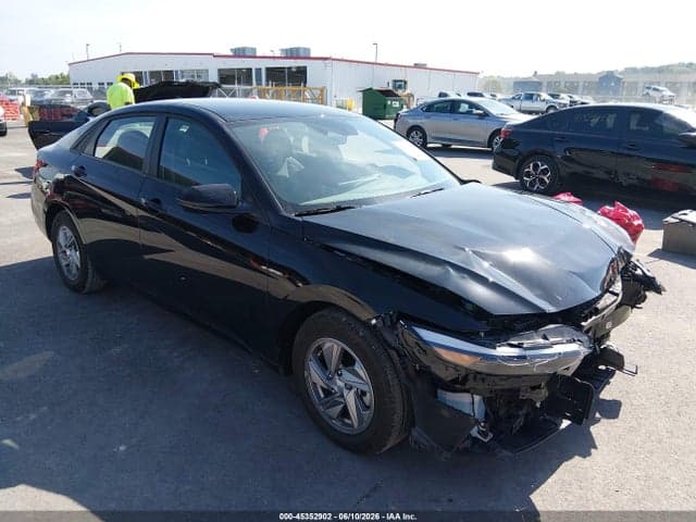 2025 HYUNDAI ELANTRA SE - 1