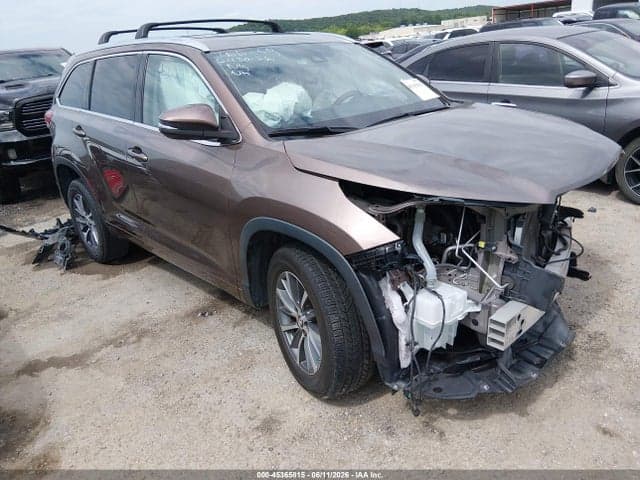 2018 TOYOTA HIGHLANDER XLE