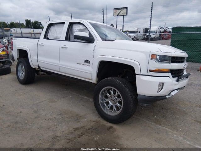 2018 CHEVROLET SILVERADO 1500 LT - 1